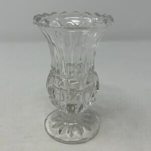 Crystal Clear Lead‎ Bud Vase with Pedestal Base & Scalloped Edge